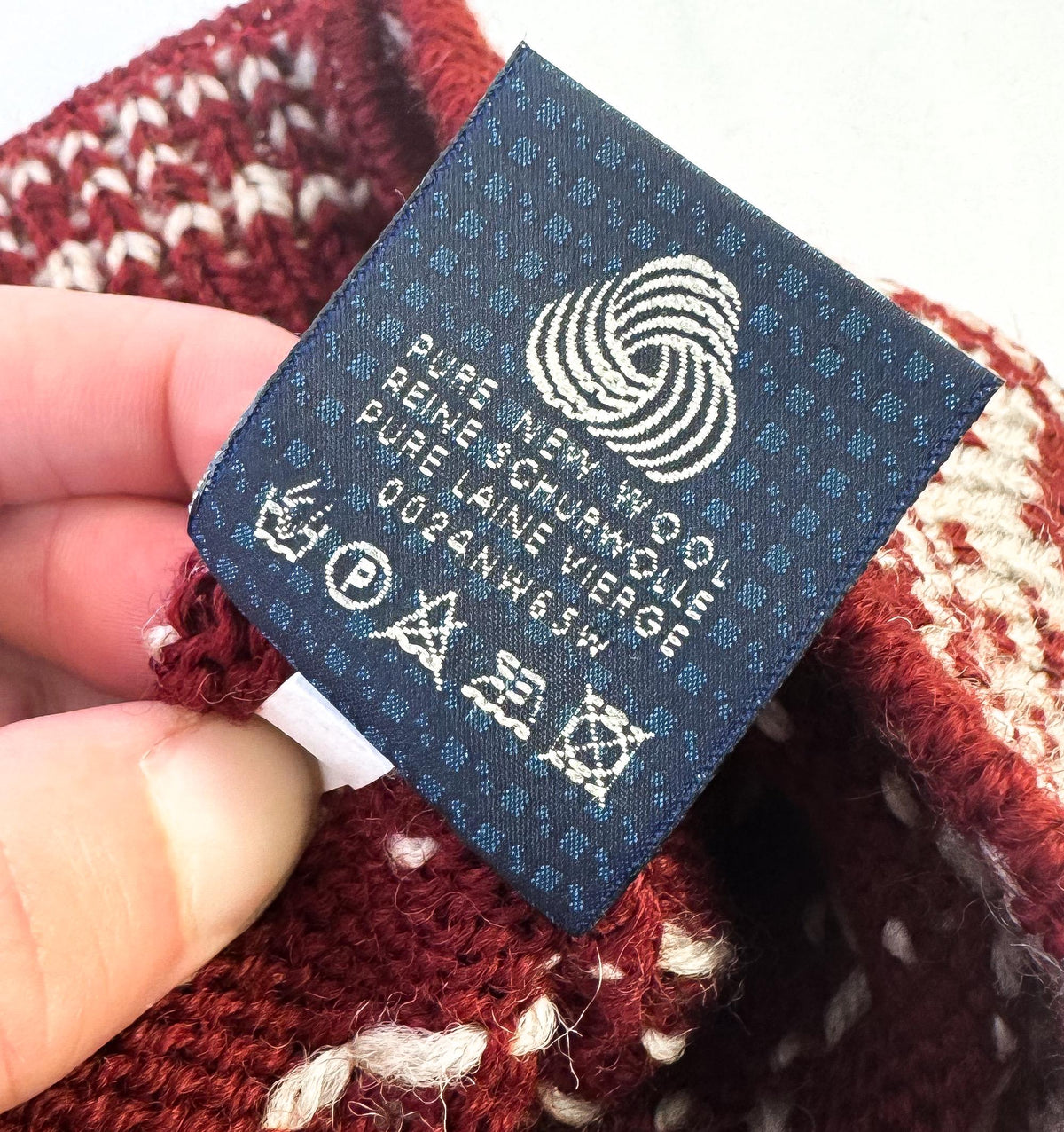 Vintage Devold Pure Wool Red Beige Fair Isle Print Metal Clasp Nordic Unisex Cardigan Sweater, Men's Sz. XS