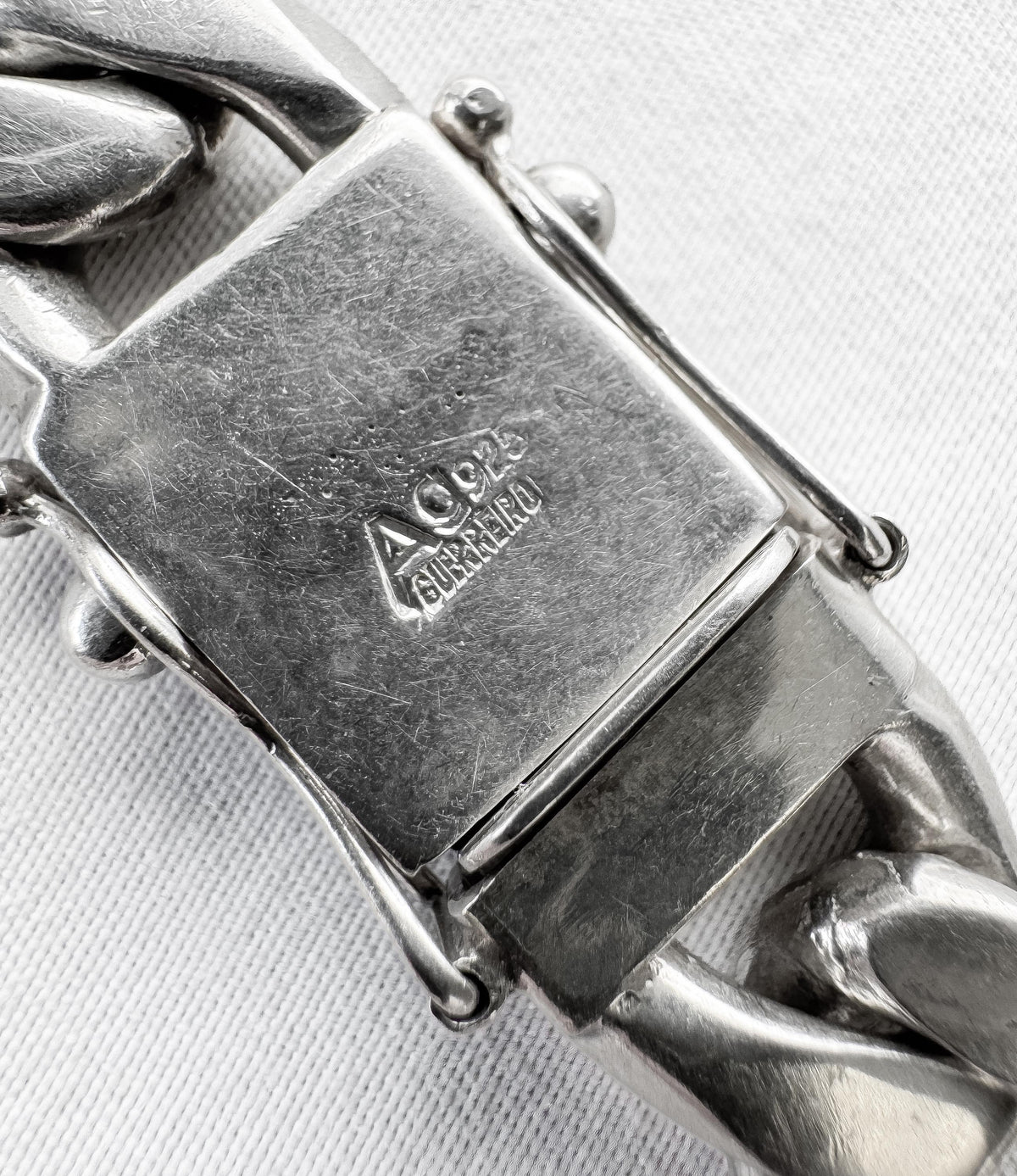 Vintage 925 Sterling Silver AC Guerrero Taxco Mexico Heavy Cuban Link Chain 9 Inch Unisex Bracelet