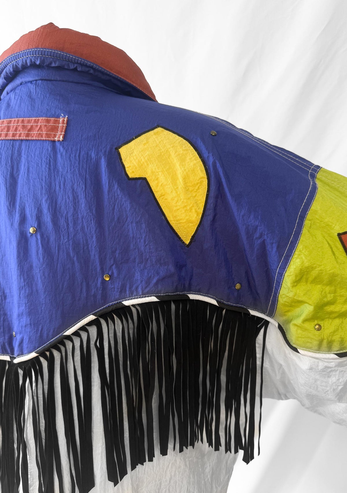 80s/90s Deadstock Giacca White Multicolor Asymmetrical Geometric Color Block Fringe Puffer Ski Jacket, Women's Sz. M
