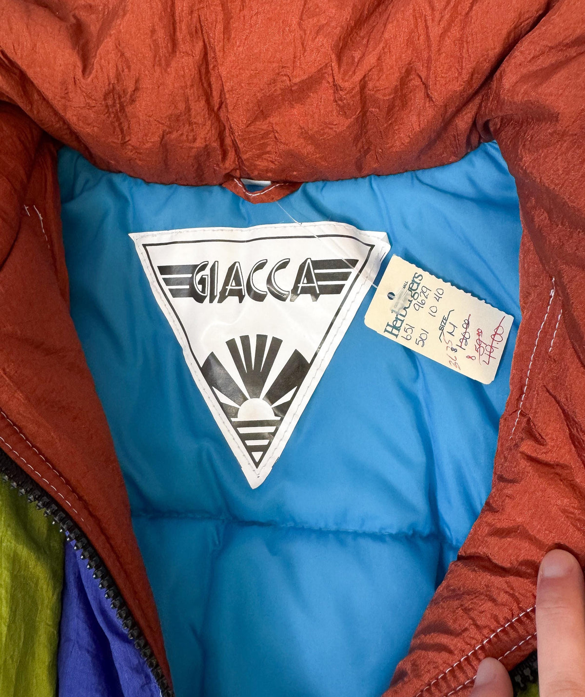80s/90s Deadstock Giacca White Multicolor Asymmetrical Geometric Color Block Fringe Puffer Ski Jacket, Women's Sz. M
