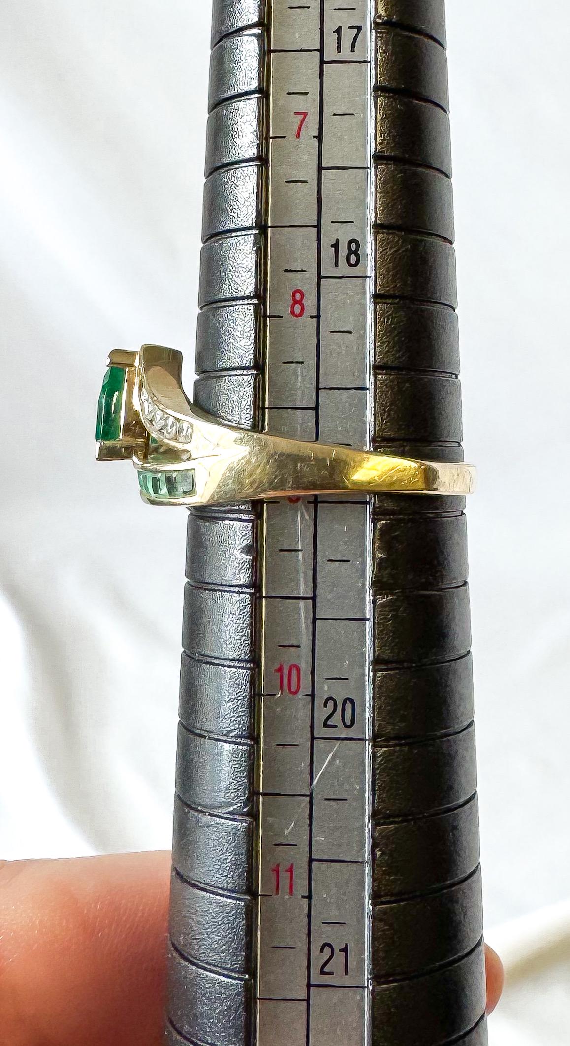 Vintage 10K Yellow Gold Emerald Ombre Trillion Cut Channel Diamond Accent Ring, Sz. 8.75/9, Estate Art Deco Cocktail Style Ring